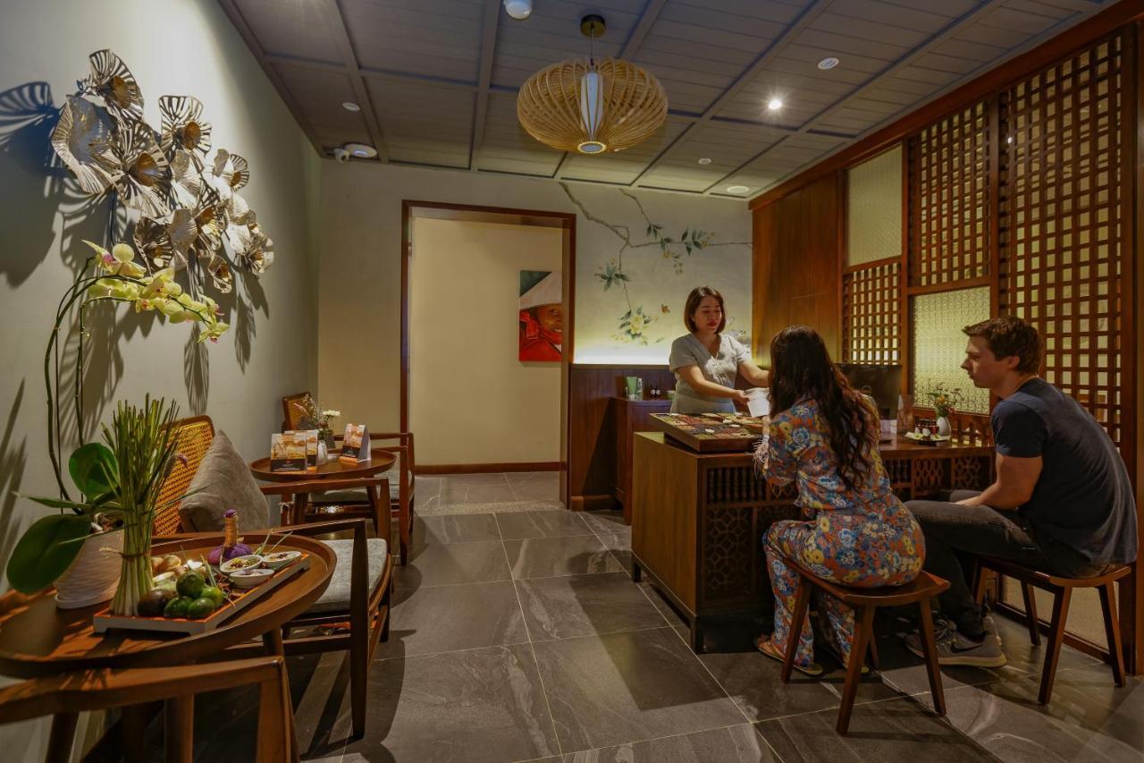 会安舒适精致精品酒店 外观 照片 Interior of a restaurant in Manila