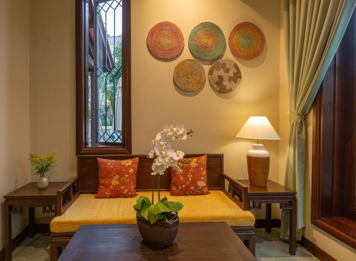 会安舒适精致精品酒店 外观 照片 Interior of a suite at the hotel